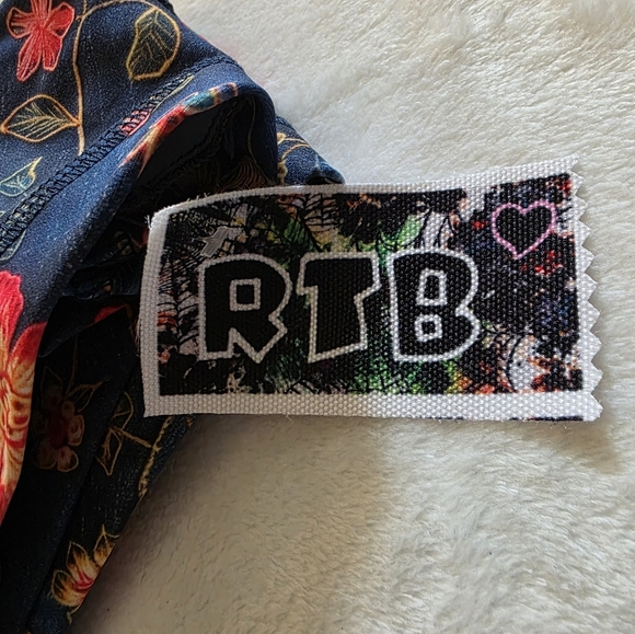 RTB Floral Jean Look Shorts - Picture 8 of 8